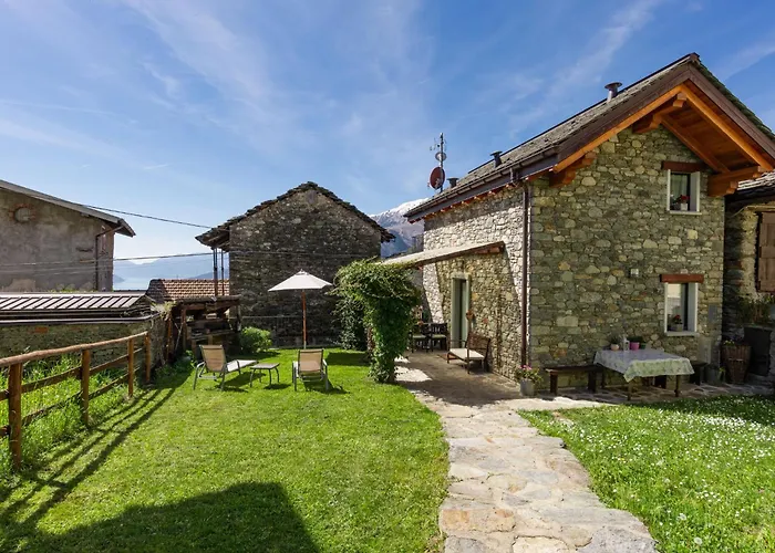 Marcello By Interhome Vakantiehuis Sueglio